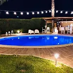 شقة Grisi *